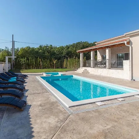 Diana Casa vacanze *