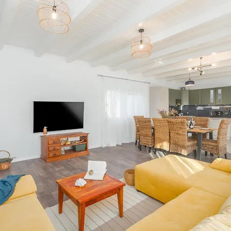 Diana Casa de Férias *