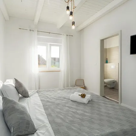 Diana Casa de Férias *